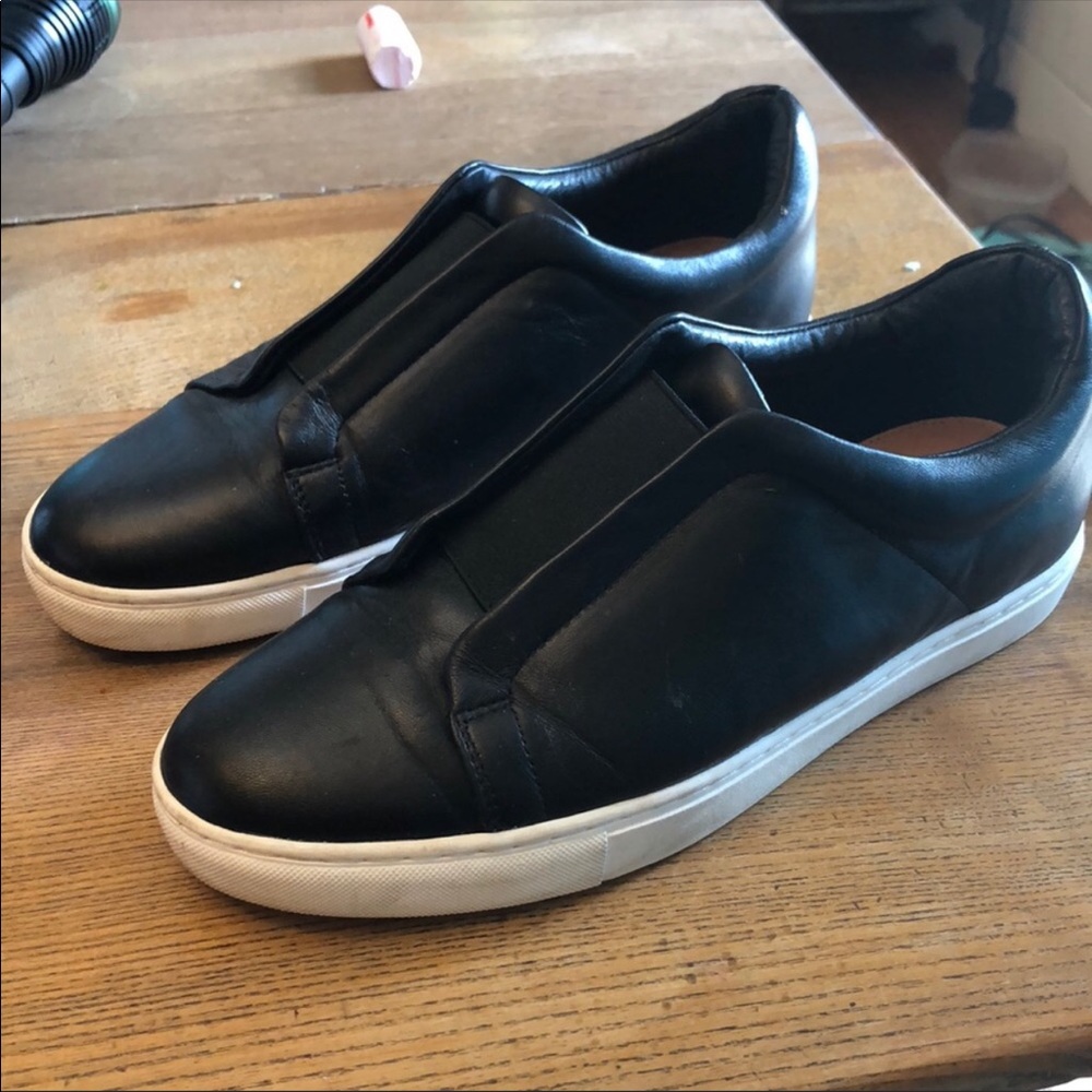 Halogen leather sneaker